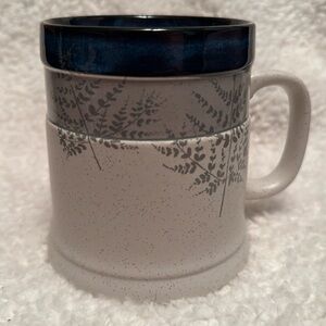 The Old Pottery Company Dalton Fern Blue 12 oz mug